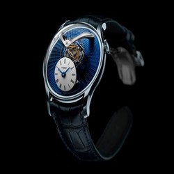 MB&F Legacy Machine Thunderdome The Hour Glass Tantalum / Blue 06.TAL.BLG