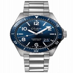 Glashutte Original SeaQ Panorama Date Stainless Steel / Blue / Bracelet 1-36-13-02-81-70
