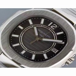 Patek Philippe Nautilus 7011 Ladies Stainless Steel Black 