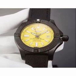 Breitling Avenger II Seawolf Limited Edition M17331E2/I530-101W PVD Yellow 