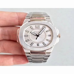 Patek Philippe Nautilus Ladies 7011/1G-001 JJ Stainless Steel Silver 