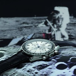 Omega Speedmaster Professional Moonwatch Apollo XI 25th White Gold 3692.30.31