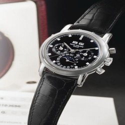 Patek Philippe Perpetual Calendar Chronograph 3970 Platinum / Black Diamond 3970EP-029