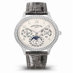 Patek Philippe Perpetual Calendar 7140 White Gold / Silver 7149G-001