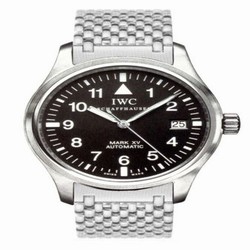 IWC Pilot's Watch Mark XV Stainless Steel / Black / Bracelet IW3253-02