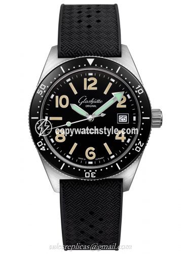 Glashutte Original SeaQ 1969 Date Stainless Steel / Black / Rubber / Pin 1-39-11-01-80-06 Glashutte Original SeaQ 1969 Date Stainless Steel / Black / Rubber / Pin 1-39-11-01-80-06