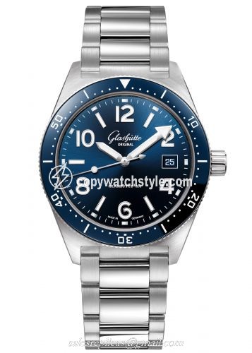 Glashutte Original SeaQ Date Stainless Steel / Blue / Bracelet 1-39-11-09-81-70 Glashutte Original SeaQ Date Stainless Steel / Blue / Bracelet 1-39-11-09-81-70