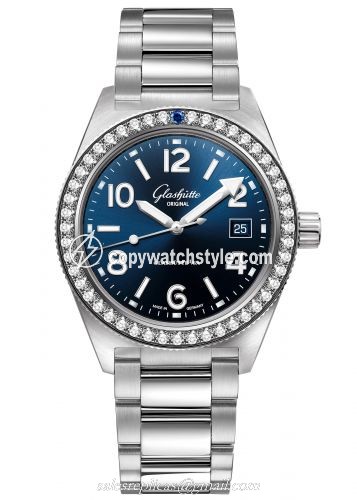 Glashutte Original SeaQ Date Stainless Steel / Diamond / Blue / Bracelet 1-39-11-09-82-70 Glashutte Original SeaQ Date Stainless Steel / Diamond / Blue / Bracelet 1-39-11-09-82-70