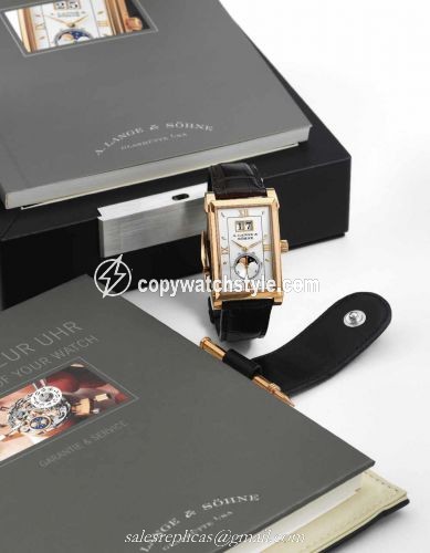 A. Lange & Sohne Cabaret Moonphase 118.032 A. Lange & Sohne Cabaret Moonphase 118.032