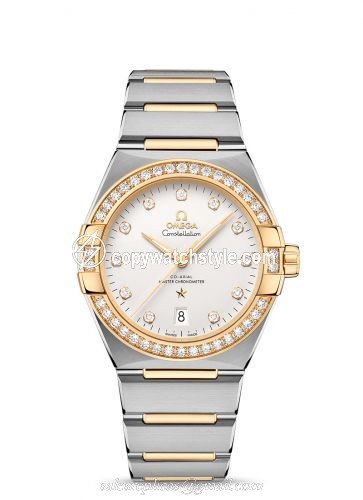 Omega Constellation Master Chronometer 39 Stainless Steel / Yellow Gold - Diamond / Silver / Bracelet 131.25.39.20.52.002 Omega Constellation Master Chronometer 39 Stainless Steel / Yellow Gold - Diamond / Silver / Bracelet 131.25.39.20.52.002