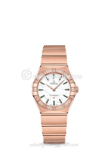 Omega Constellation Manhattan 28 Quartz Sedna Gold / MOP - Emerald / Diamond 131.55.28.60.55.005 Omega Constellation Manhattan 28 Quartz Sedna Gold / MOP - Emerald / Diamond 131.55.28.60.55.005