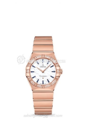 Omega Constellation Manhattan 28 Quartz Sedna Gold / MOP - Emerald / Diamond 131.55.28.60.55.007 Omega Constellation Manhattan 28 Quartz Sedna Gold / MOP - Emerald / Diamond 131.55.28.60.55.007