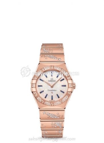 Omega Constellation Manhattan 28 Quartz Sedna Gold / MOP - Sapphire / Diamond 131.55.28.60.99.002 Omega Constellation Manhattan 28 Quartz Sedna Gold / MOP - Sapphire / Diamond 131.55.28.60.99.002