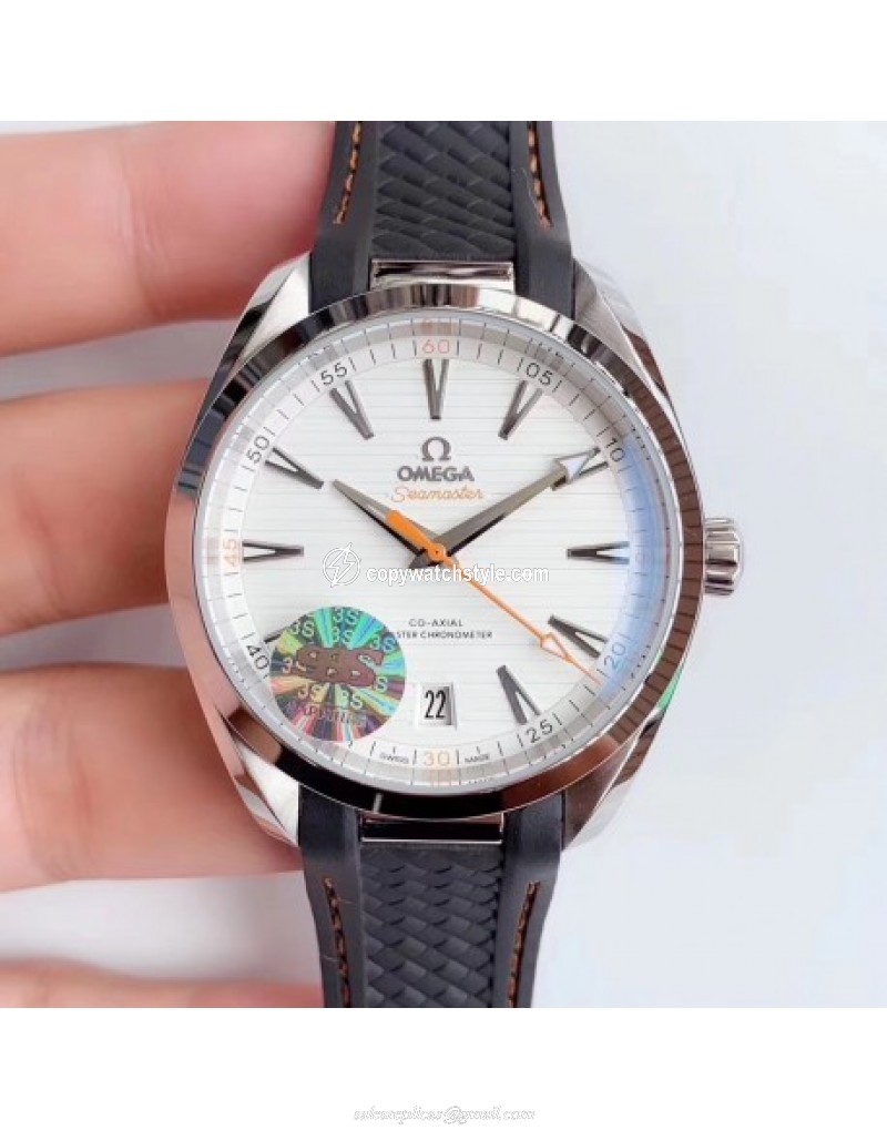 Omega Seamaster Aqua Terra 150M Co-Axial Master Chronometer 220.12.41.21.02.002 3S Stainless Steel White Omega Seamaster Aqua Terra 150M Co-Axial Master Chronometer 220.12.41.21.02.002 3S Stainless Steel White