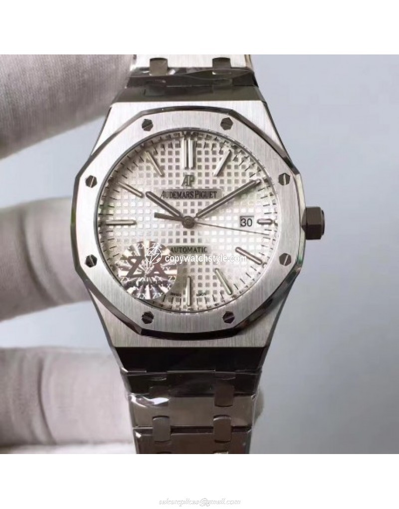 Audemars Piguet Royal Oak 15400 ZX Stainless Steel Silver Audemars Piguet Royal Oak 15400 ZX Stainless Steel Silver