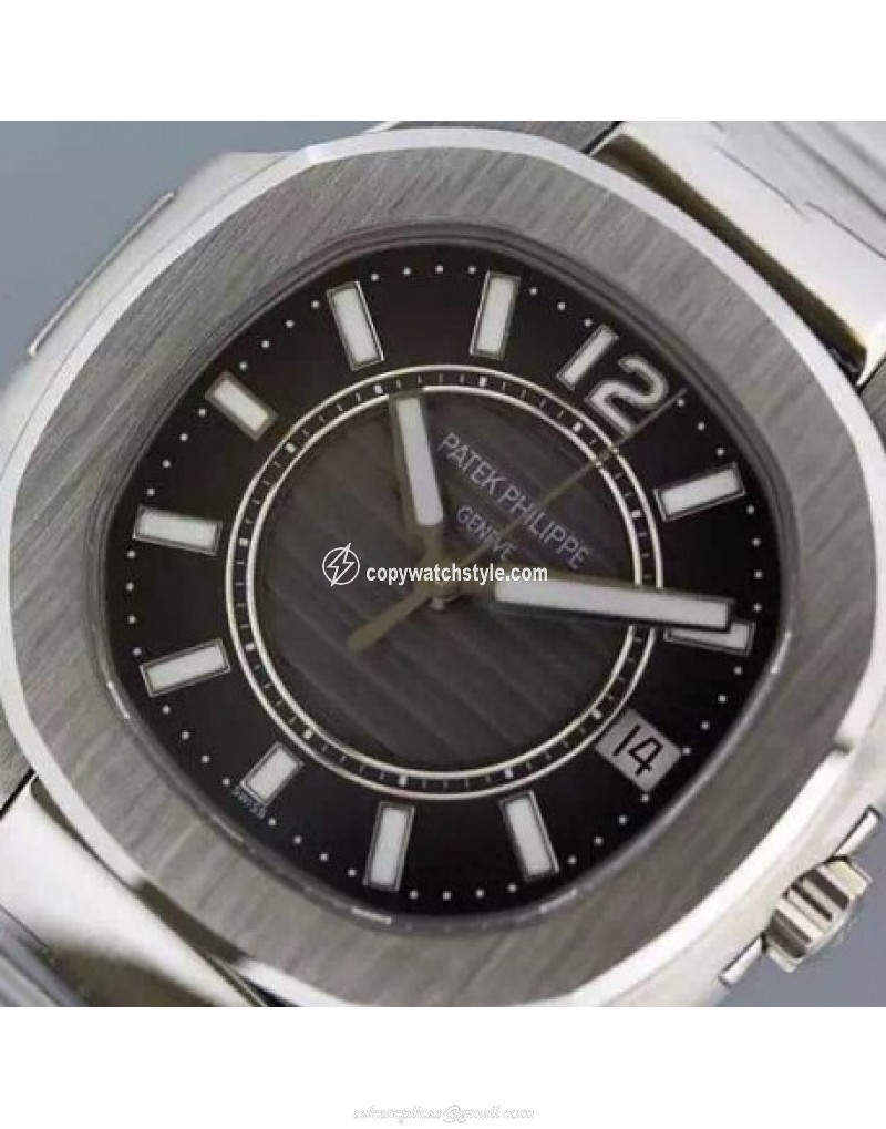 Patek Philippe Nautilus 7011 Ladies Stainless Steel Black Patek Philippe Nautilus 7011 Ladies Stainless Steel Black
