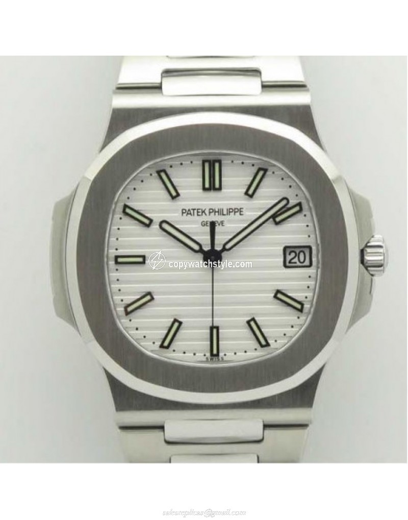 Patek Philippe Nautilus 5711 MK V6 Stainless Steel White Patek Philippe Nautilus 5711 MK V6 Stainless Steel White