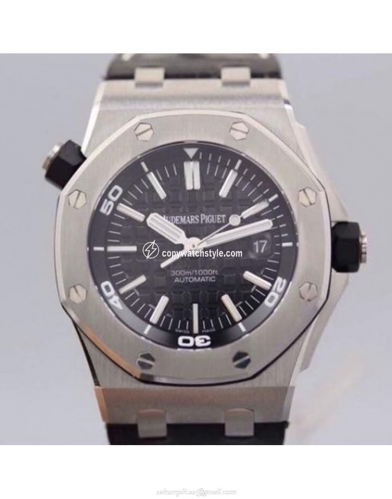 Audemars Piguet Royal Oak Offshore Diver 15710 Stainless Steel Black Audemars Piguet Royal Oak Offshore Diver 15710 Stainless Steel Black