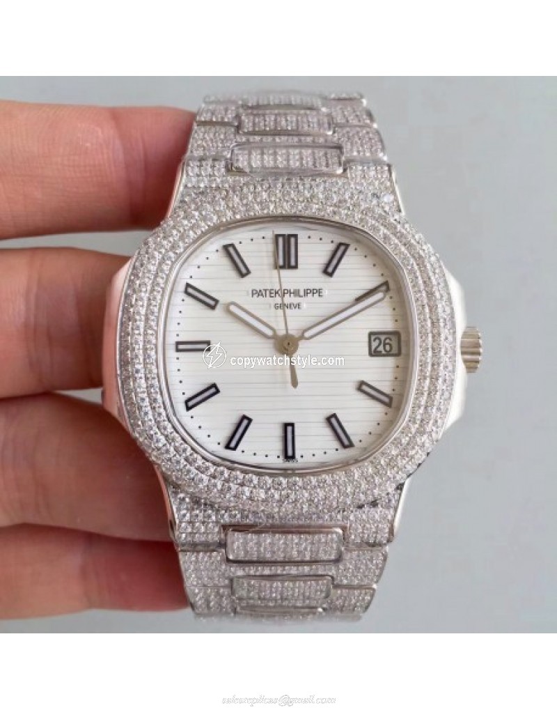 Patek Philippe Nautilus Jumbo 5719/10G-010 MK Stainless Steel & Diamonds White Patek Philippe Nautilus Jumbo 5719/10G-010 MK Stainless Steel & Diamonds White