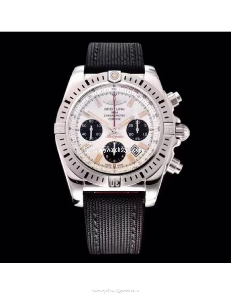 Breitling Chronomat 44 airbone 30th Anniversary AB0115 GF Stainless Steel White Breitling Chronomat 44 airbone 30th Anniversary AB0115 GF Stainless Steel White