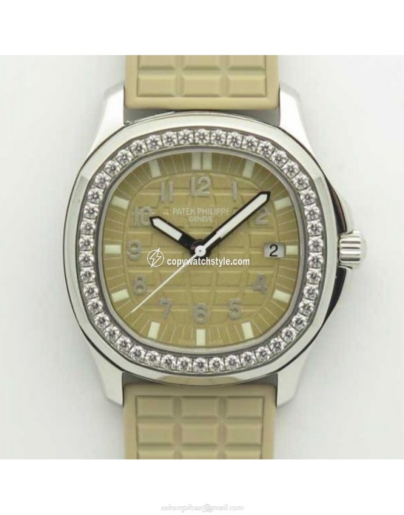 Patek Philippe Aquanaut Luce Ladies 5067A JJ Stainless Steel & Diamonds Beige Patek Philippe Aquanaut Luce Ladies 5067A JJ Stainless Steel & Diamonds Beige