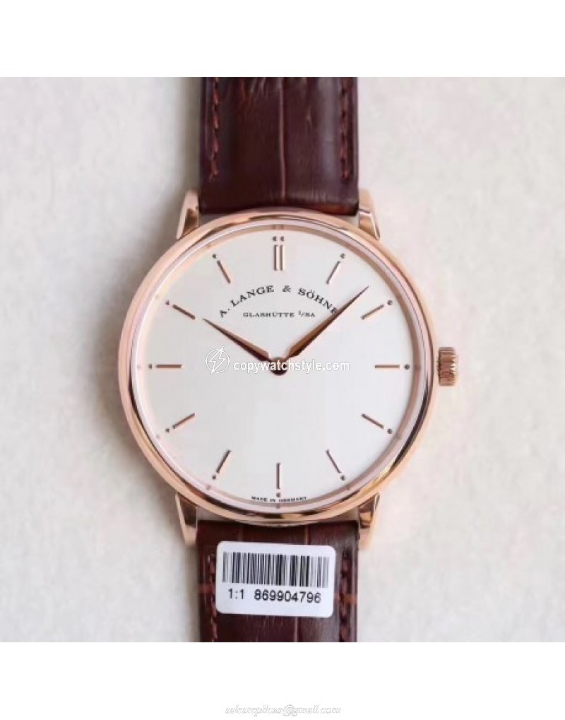 A. Lange & Sohne Saxonia Thin 211.032 V6 Rose Gold White A. Lange & Sohne Saxonia Thin 211.032 V6 Rose Gold White