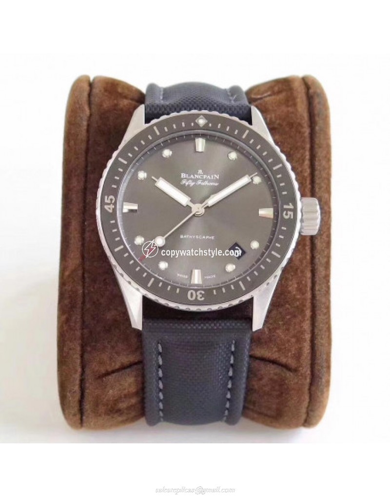 Blancpain Fifty Fathoms Bathyscaphe 5000-1110-B52A ZF Stainless Steel Shiny Black Blancpain Fifty Fathoms Bathyscaphe 5000-1110-B52A ZF Stainless Steel Shiny Black
