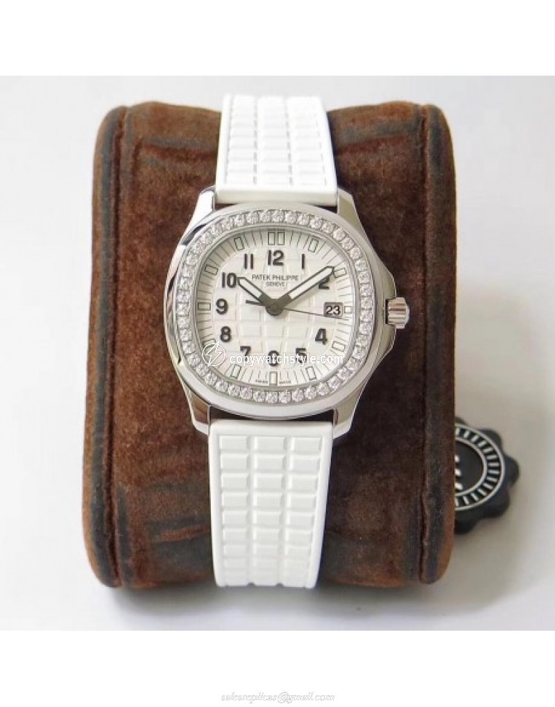 Patek Philippe Aquanaut Luce Ladies 5067A-024 PP Stainless Steel & Diamonds White Patek Philippe Aquanaut Luce Ladies 5067A-024 PP Stainless Steel & Diamonds White