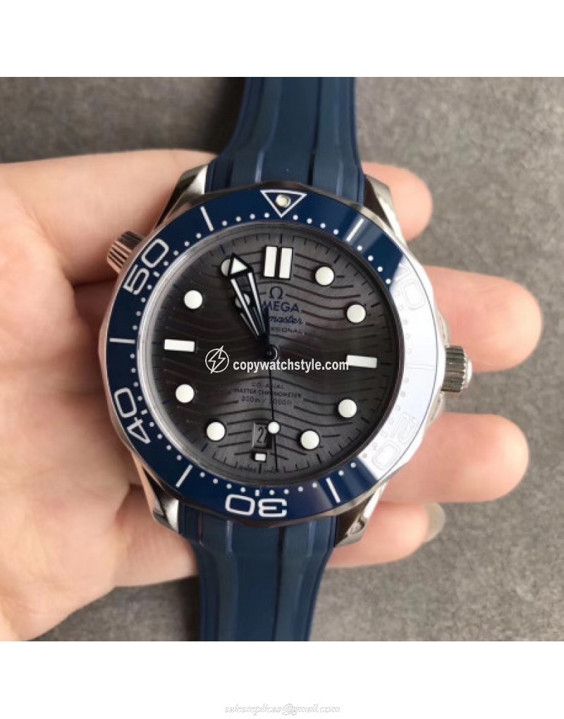 Omega Seamaster Diver 300M 210.32.42.20.06.001 VS V2 Stainless Steel Grey Omega Seamaster Diver 300M 210.32.42.20.06.001 VS V2 Stainless Steel Grey