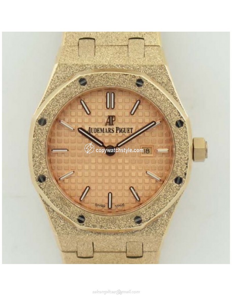 Audemars Piguet Royal Oak Frosted Gold Quartz 33MM 67653 OM Rose Gold Rose Gold 