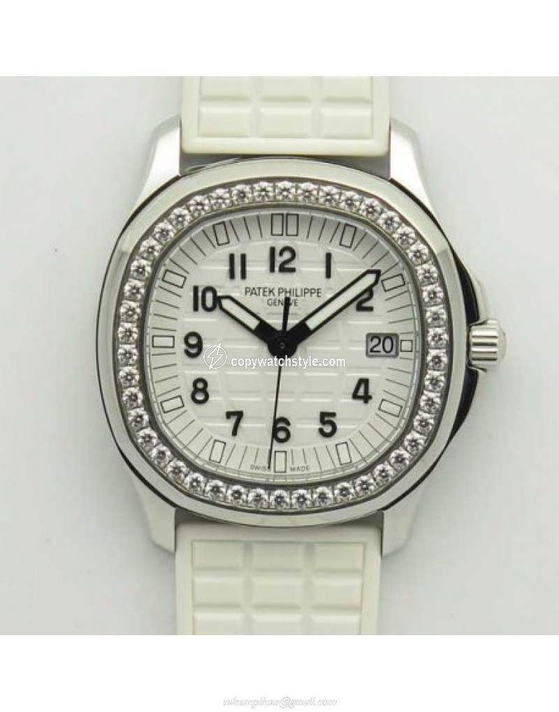 Patek Philippe Aquanaut Luce Ladies 5067A-024 JJ Stainless Steel & Diamonds White Patek Philippe Aquanaut Luce Ladies 5067A-024 JJ Stainless Steel & Diamonds White