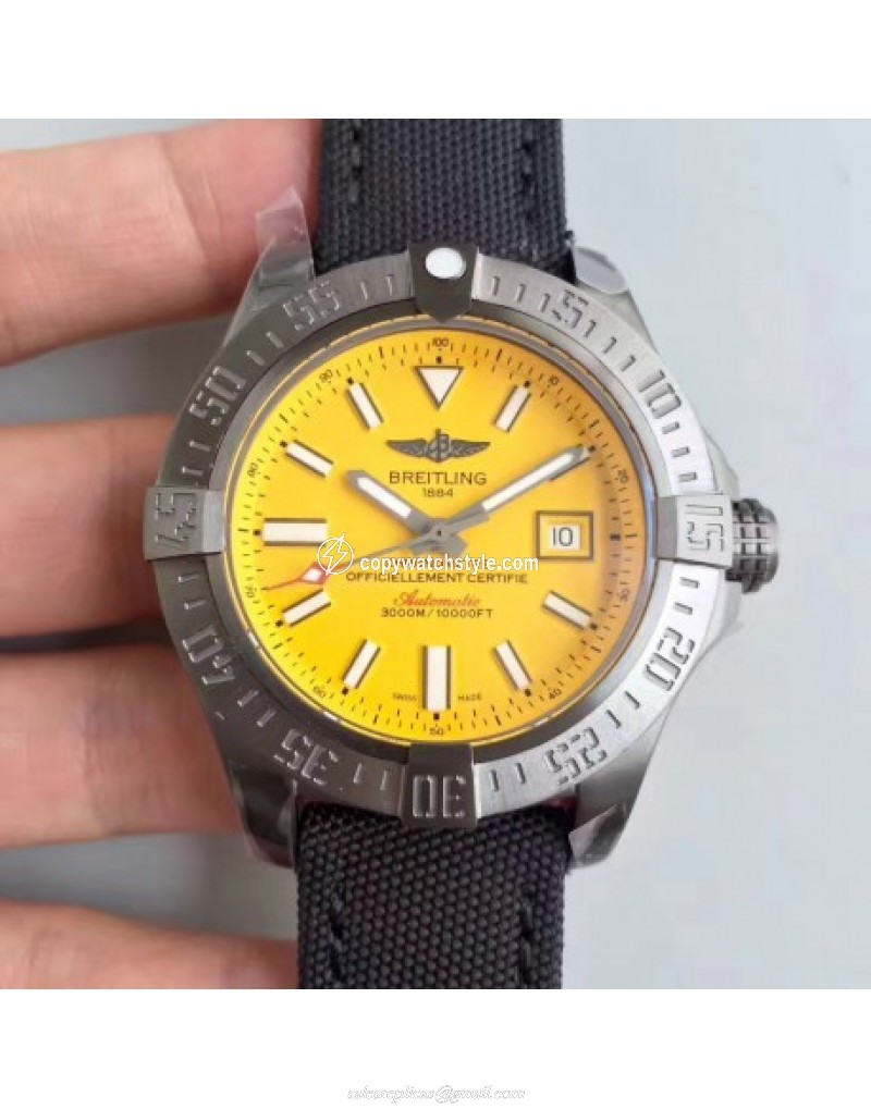 Breitling Avenger II Seawolf A1733110/I519/106W/A20BASA.1 GF Stainless Steel Yellow Breitling Avenger II Seawolf A1733110/I519/106W/A20BASA.1 GF Stainless Steel Yellow