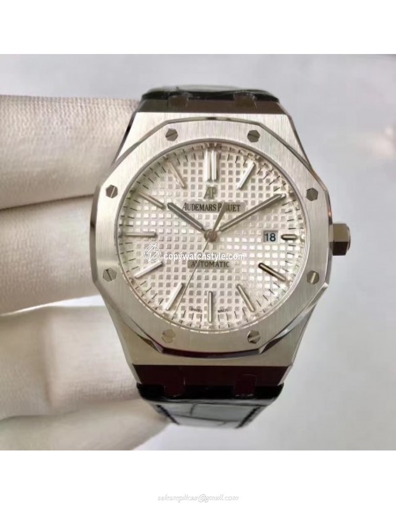 Audemars Piguet Royal Oak 15400 JF Stainless Steel Silver Audemars Piguet Royal Oak 15400 JF Stainless Steel Silver
