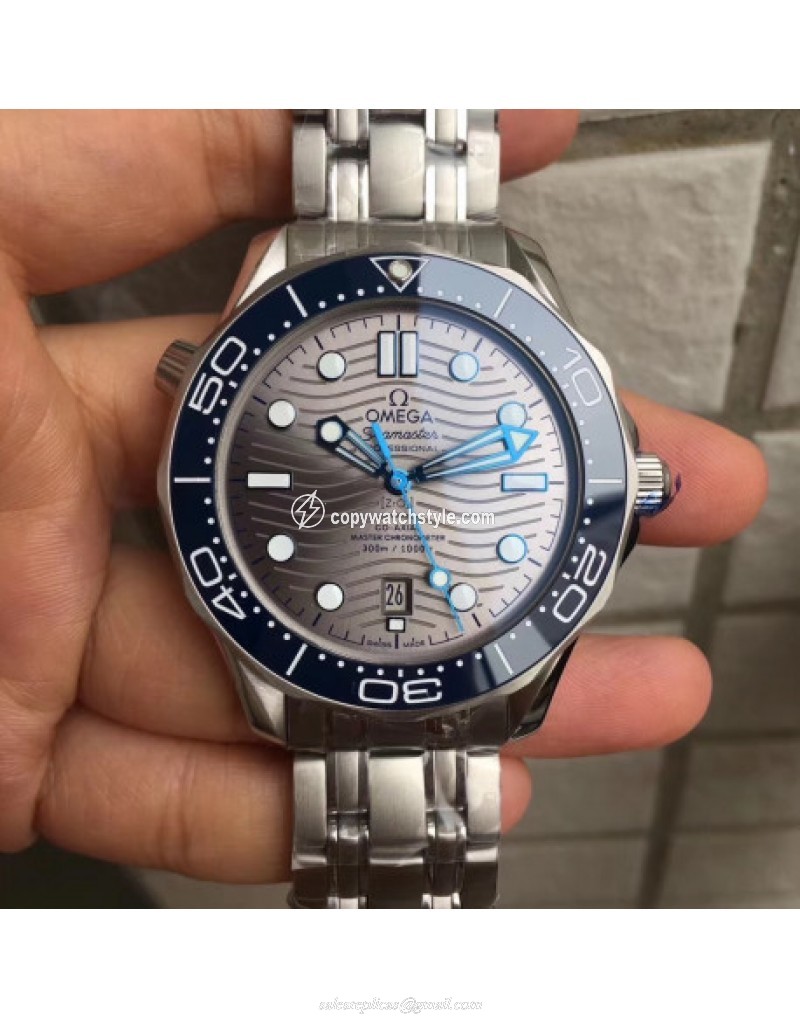 Omega Seamaster Diver 300M 210.30.42.20.06.001 VS Stainless Steel Grey Omega Seamaster Diver 300M 210.30.42.20.06.001 VS Stainless Steel Grey