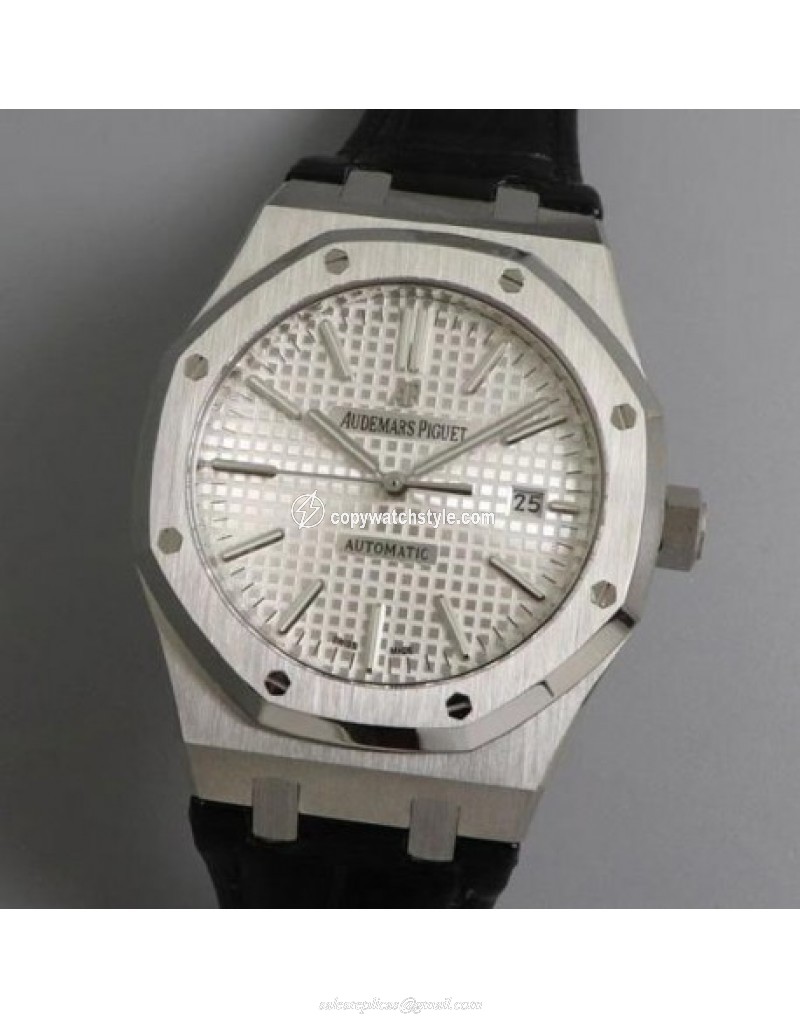 Audemars Piguet Royal Oak 15400 OM Stainless Steel Silver Audemars Piguet Royal Oak 15400 OM Stainless Steel Silver