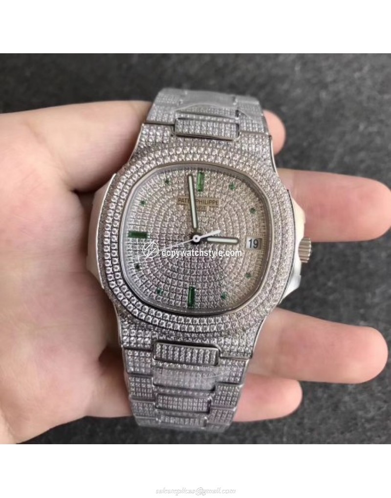 Patek Philippe Nautilus Jumbo 5719/10G-010 KM Stainless Steel & Diamonds Diamond Patek Philippe Nautilus Jumbo 5719/10G-010 KM Stainless Steel & Diamonds Diamond