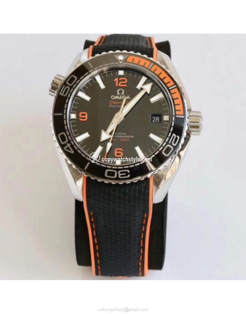 Omega Seamaster Planet Ocean 600M 215.32.44.21.01.001 43.5MM VS Stainless Steel Black Omega Seamaster Planet Ocean 600M 215.32.44.21.01.001 43.5MM VS Stainless Steel Black
