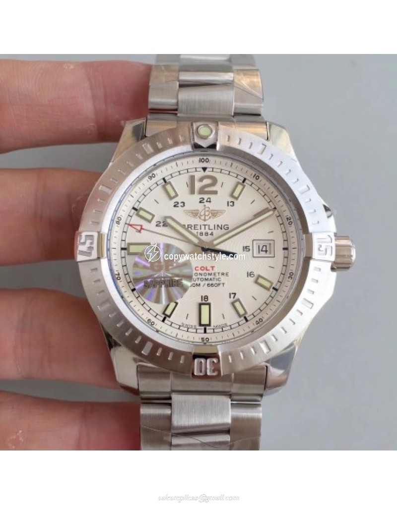 Breitling Colt Automatic 44MM A1738811-G791 GF Stainless Steel White Breitling Colt Automatic 44MM A1738811-G791 GF Stainless Steel White