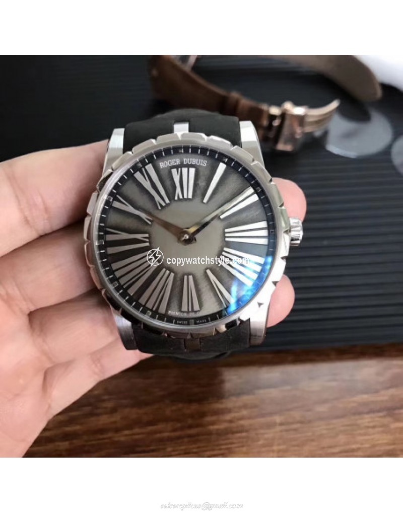 Roger Dubuis Excalibur DBEX0050 RD Stainless Steel Silver 