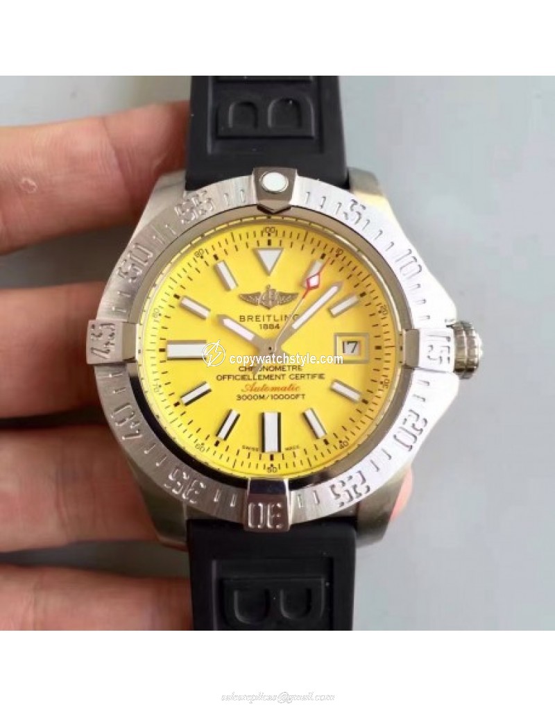 Breitling Avenger II Seawolf A1733110/BC30/152S/A20SS.1 Noob Stainless Steel Yellow Breitling Avenger II Seawolf A1733110/BC30/152S/A20SS.1 Noob Stainless Steel Yellow