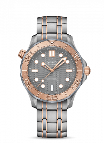 Omega Seamaster Diver 300M Master Co-Axial 42 Titanium / Tantalum / Sedna Gold / Grey / Bracelet 210.60.42.20.99.001