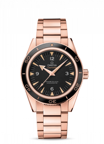 Omega Seamaster 300 Master Co-Axial Sedna Gold / Black / Bracelet 233.60.41.21.01.001 Omega Seamaster 300 Master Co-Axial Sedna Gold / Black / Bracelet 233.60.41.21.01.001