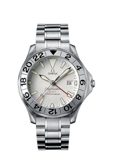 Omega Seamaster Diver 300M Automatic 41 GMT Stainless Steel / White / Bracelet / Great White 2538.20.00 Omega Seamaster Diver 300M Automatic 41 GMT Stainless Steel / White / Bracelet / Great White 2538.20.00
