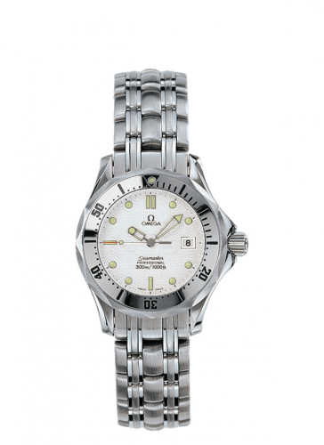 Omega Seamaster Diver 300M Quartz 28 Stainless Steel / White / Bracelet 2582.20.00 Omega Seamaster Diver 300M Quartz 28 Stainless Steel / White / Bracelet 2582.20.00