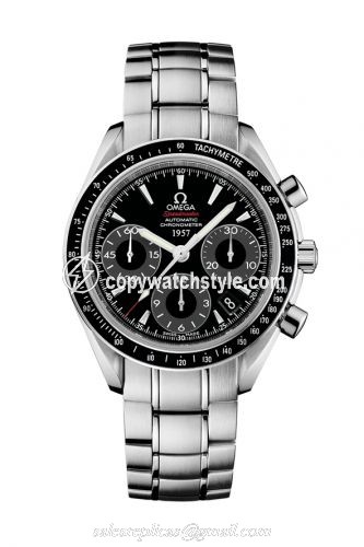 Omega Speedmaster Date 40 Stainless Steel / Black / Bracelet / 1957 Japan 323.30.40.40.01.001 Omega Speedmaster Date 40 Stainless Steel / Black / Bracelet / 1957 Japan 323.30.40.40.01.001