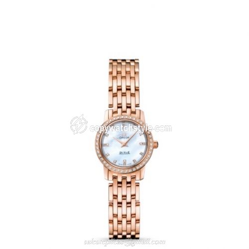 Omega De Ville Prestige Quartz 22 Red Gold Diamond / MOP Diamond / Bracelet 4135.75.00 Omega De Ville Prestige Quartz 22 Red Gold Diamond / MOP Diamond / Bracelet 4135.75.00