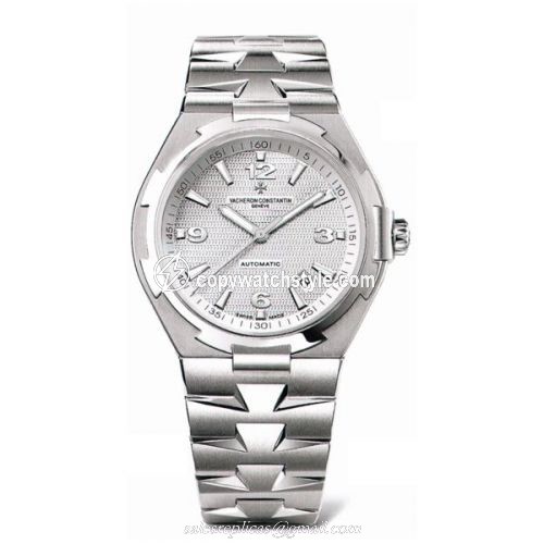 Vacheron Constantin Overseas Automatic Stainless Steel / Silver 47040/B01A-9093 Vacheron Constantin Overseas Automatic Stainless Steel / Silver 47040/B01A-9093