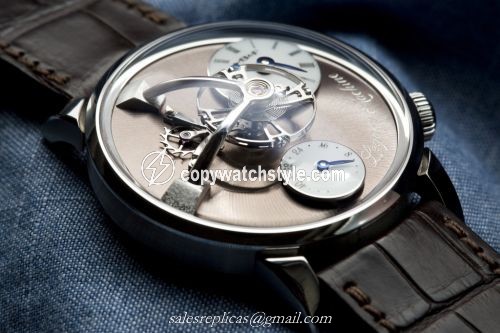 MB&F Legacy Machine LM101 Hodinkee 51.ST.W MB&F Legacy Machine LM101 Hodinkee 51.ST.W