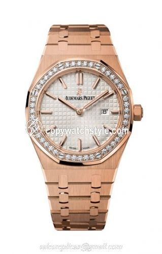 Audemars Piguet Royal Oak 67651 Quartz Pink Gold / Silver / Bracelet 67651OR.ZZ.1261OR.01 Audemars Piguet Royal Oak 67651 Quartz Pink Gold / Silver / Bracelet 67651OR.ZZ.1261OR.01