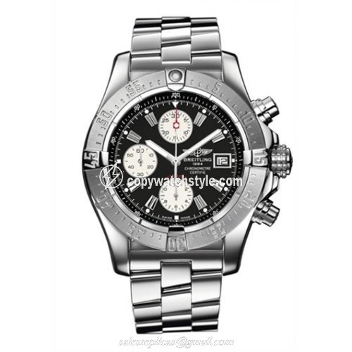 Breitling Avenger Reverse Panda / Bracelet A1338012.B995.132A Breitling Avenger Reverse Panda / Bracelet A1338012.B995.132A